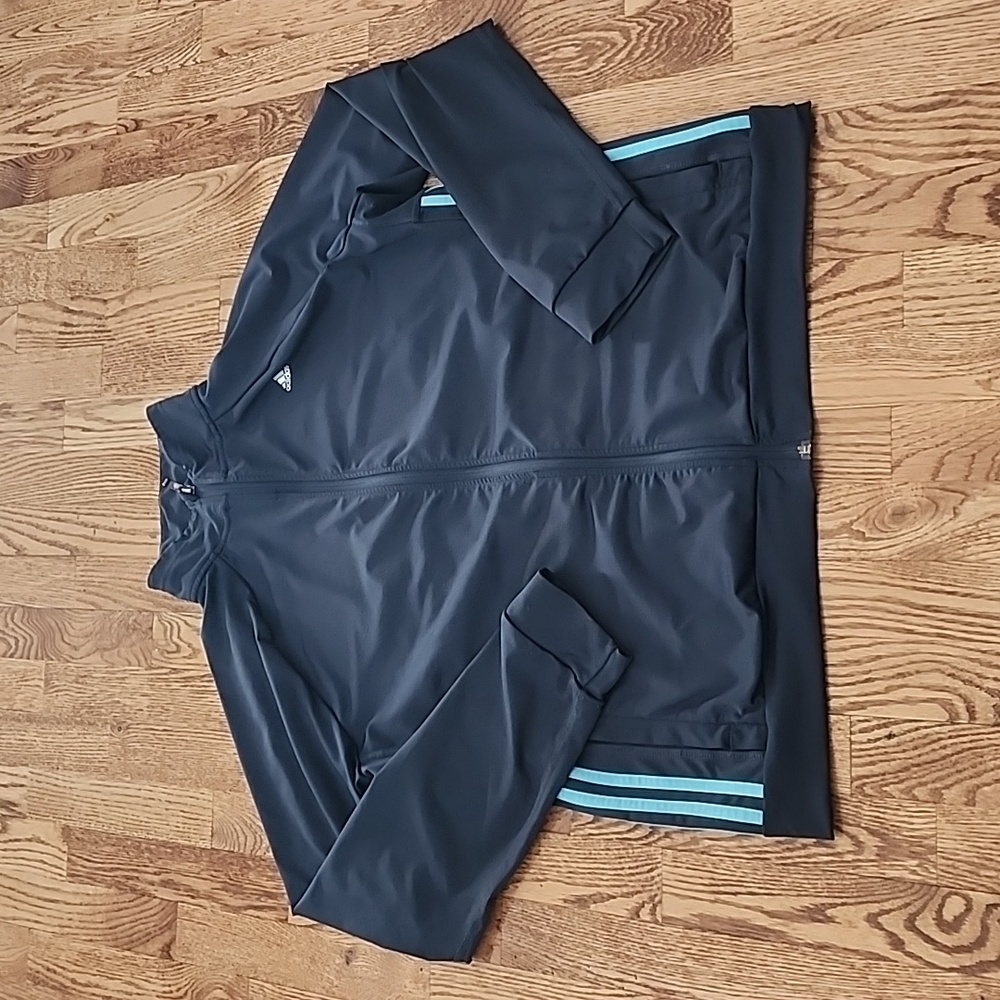 (XL) Adidas Climalite Classic Stripe Lightweight Athleisure Sporty Outdoor Gym